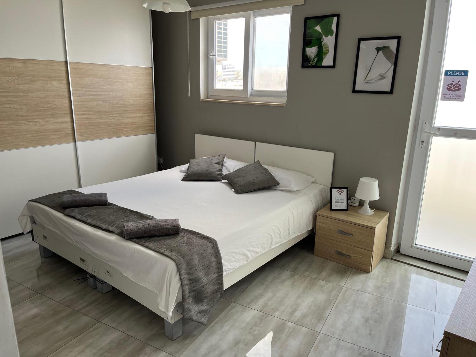 F5 Room 1, Private Double Room With Private Bathroom And Balcony In Shared Flat Msida Exteriör bild